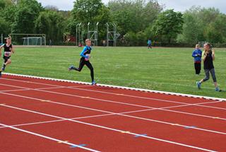 3.Pascal Rennen beim 800m Lauf TSL (Copy)